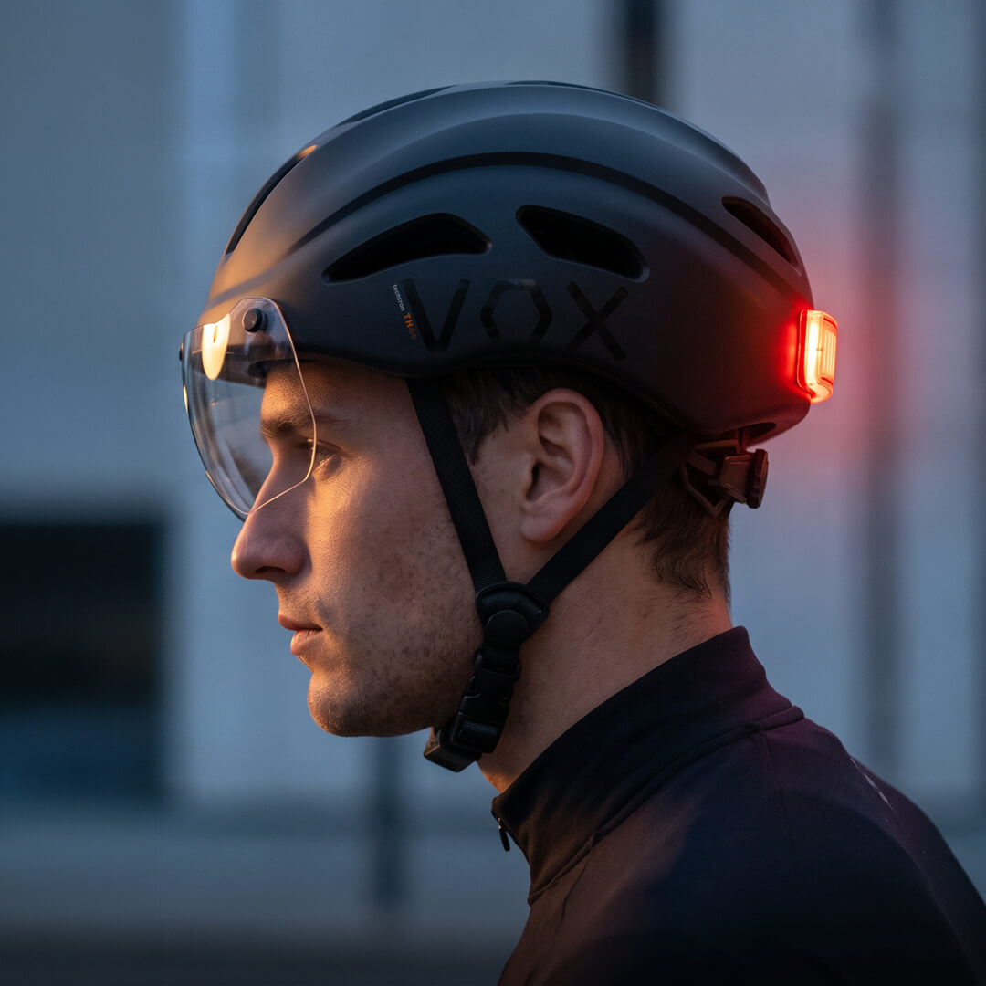 techtron TH4+ VOX Smart Helmet - Cycling techtron